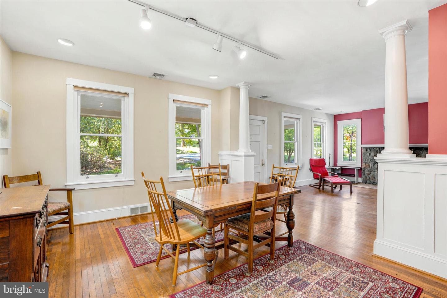 1054 Croton Road photo 9