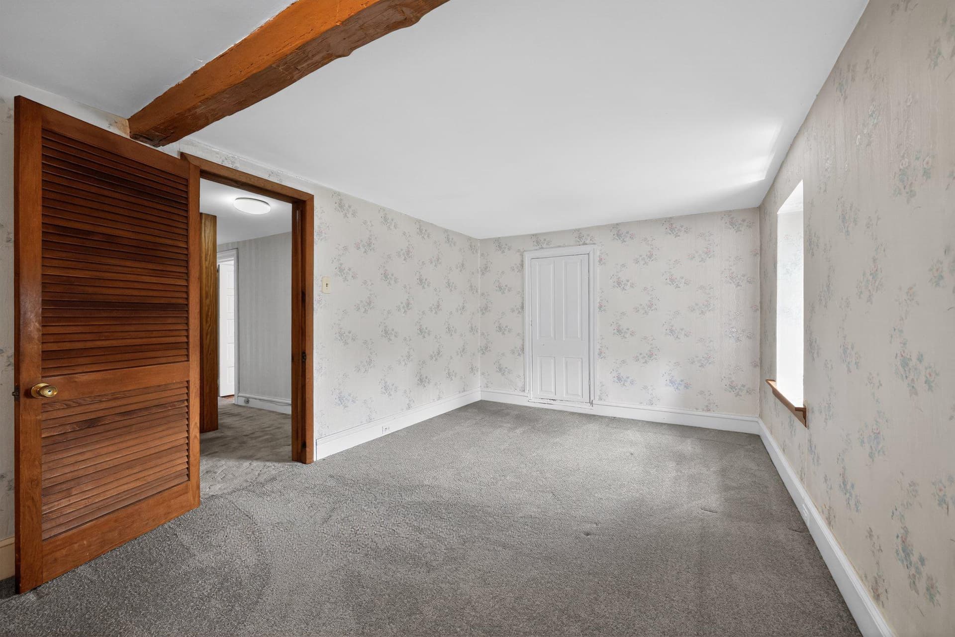 750 Loch Alsh Avenue photo 24