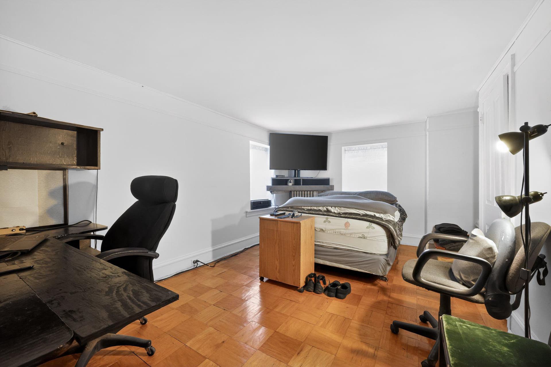 750 Loch Alsh Avenue photo 32