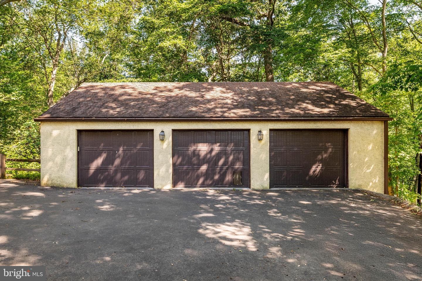 644 Robinson Lane photo 51