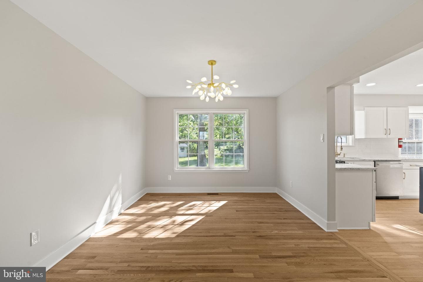 703 Gregory Drive photo 11