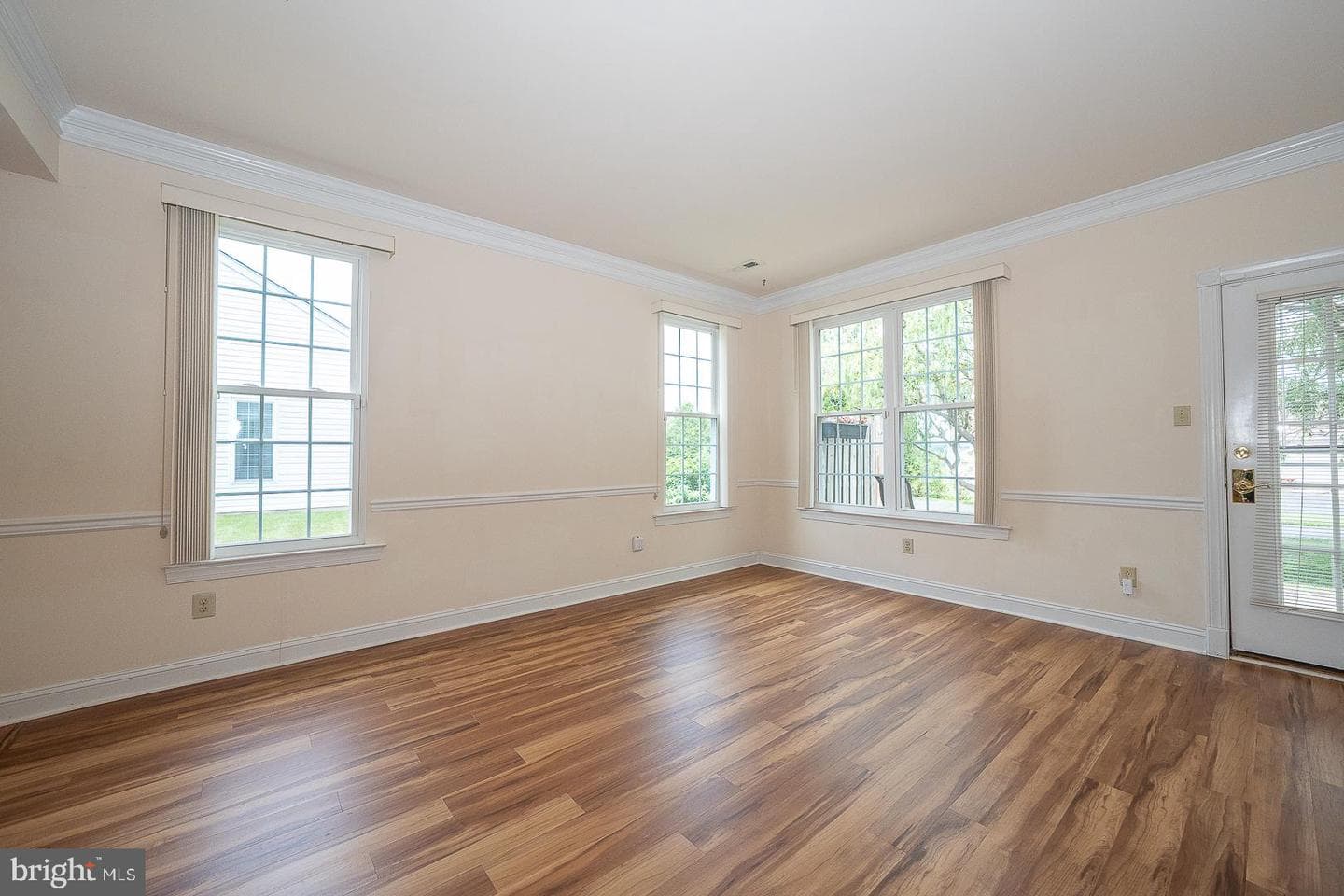 407 Ruth Court photo 19