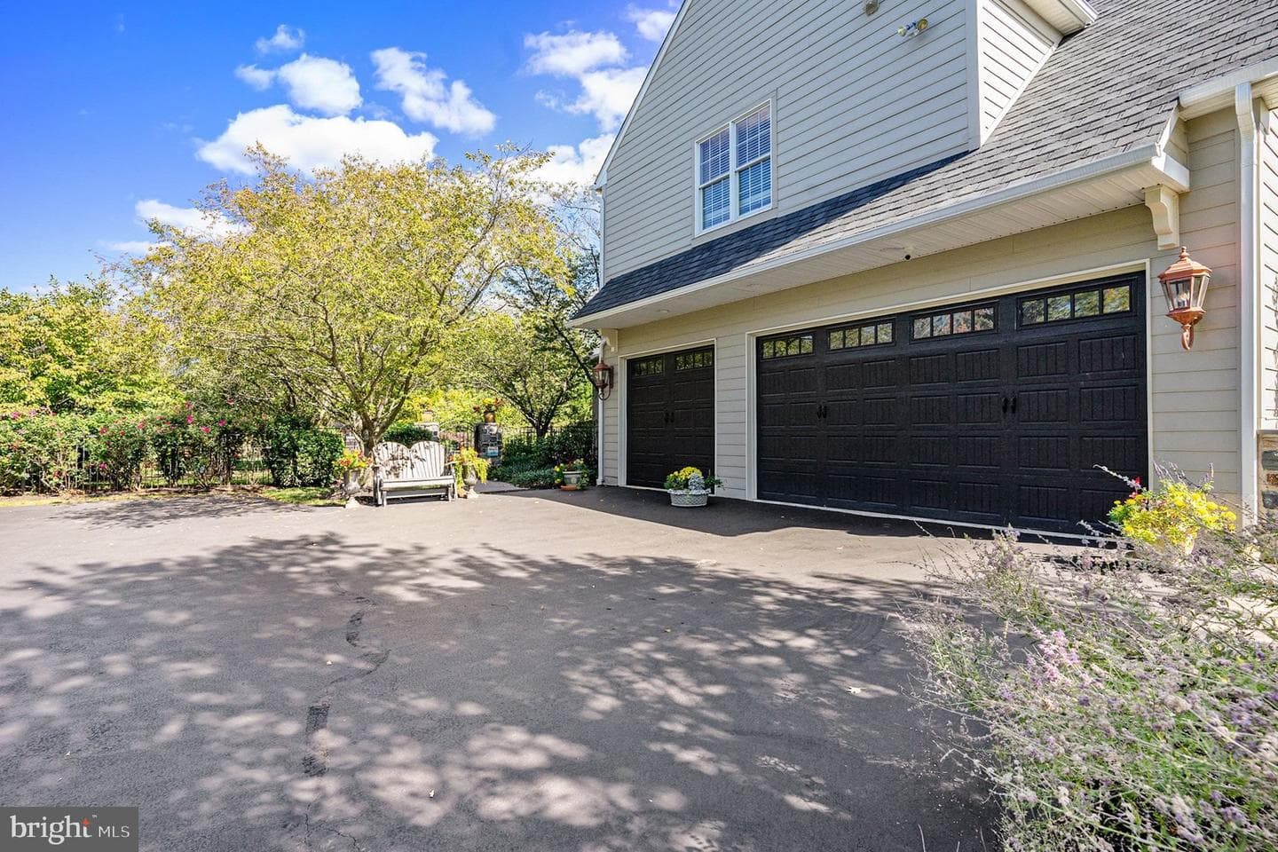 876 Ashbourne Way photo 109