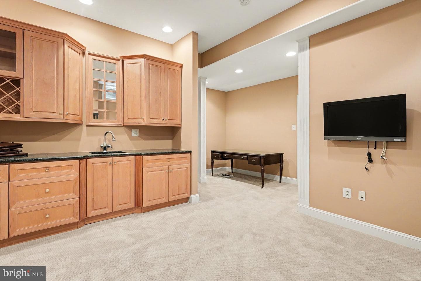 876 Ashbourne Way photo 89