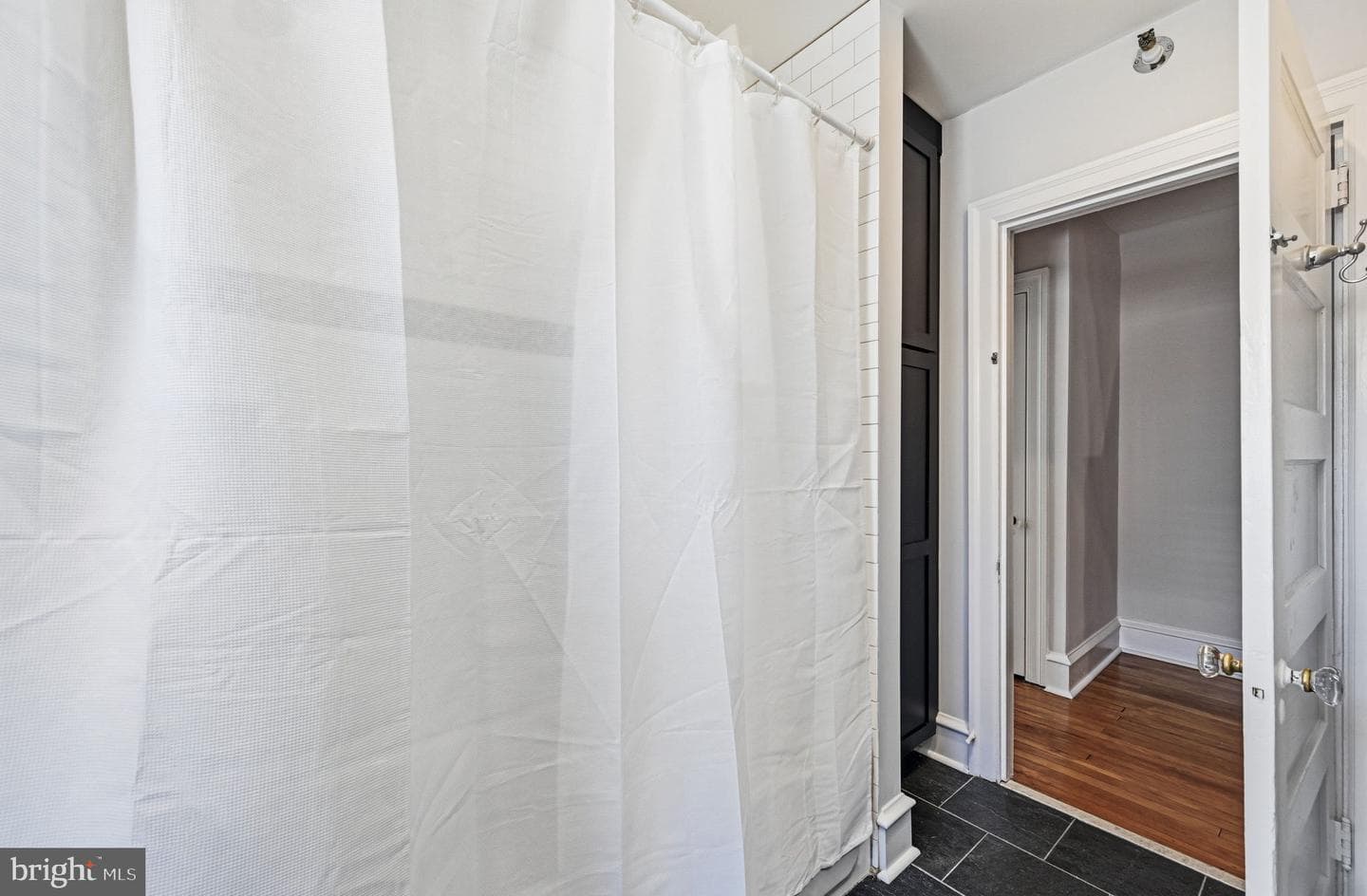 32 W Montgomery Avenue photo 16