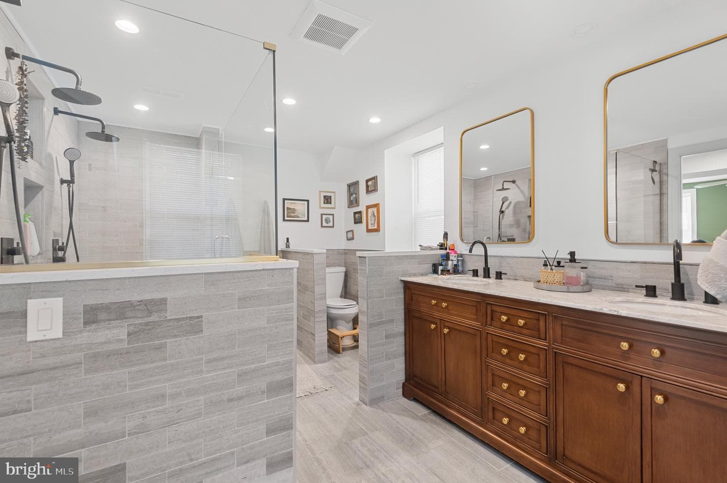 22 Maple Avenue photo 21
