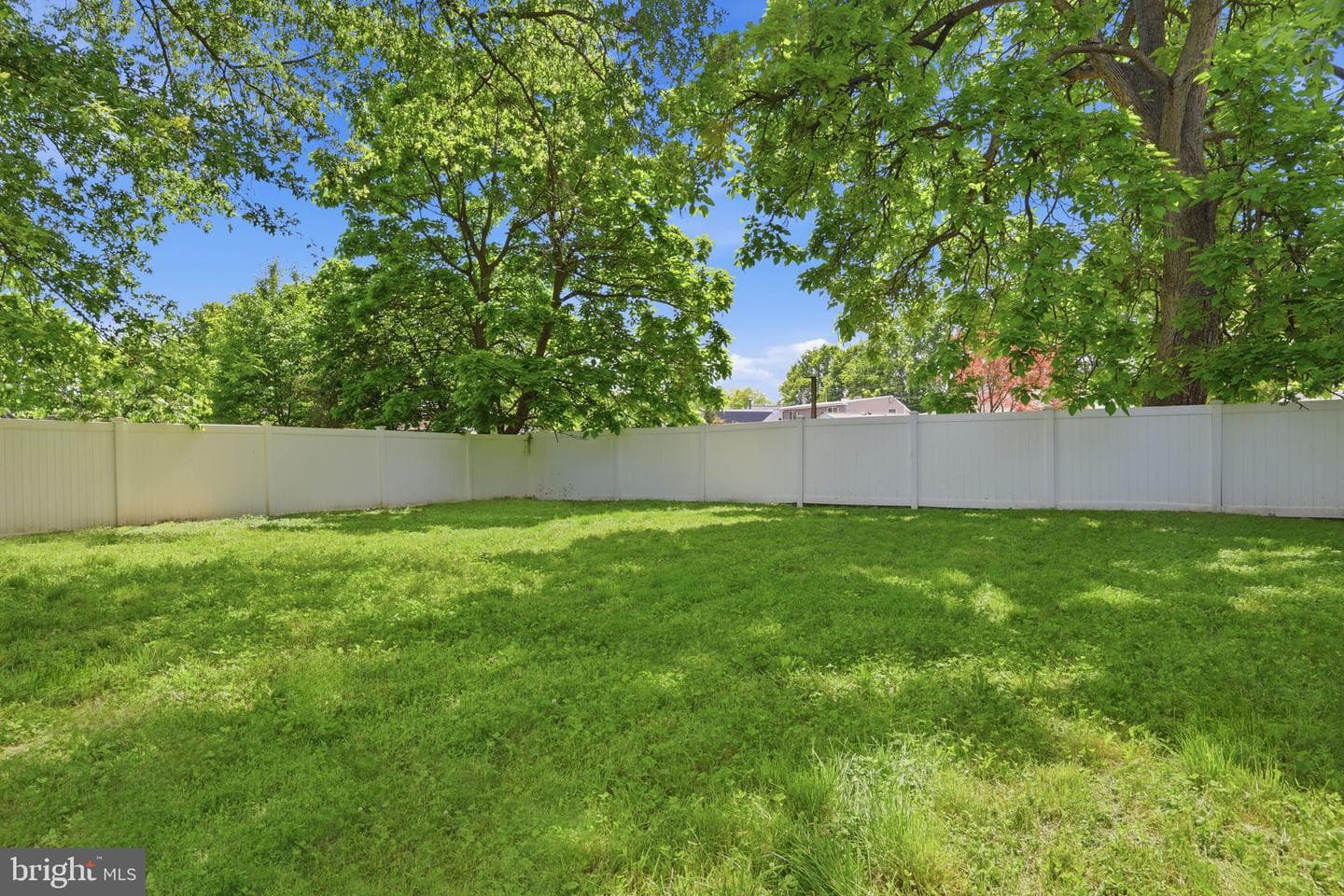 340 W Broad Street photo 49