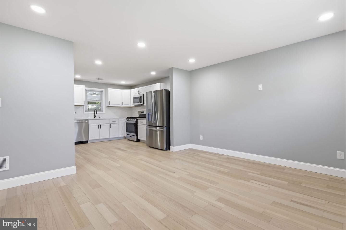 340 W Broad Street photo 6