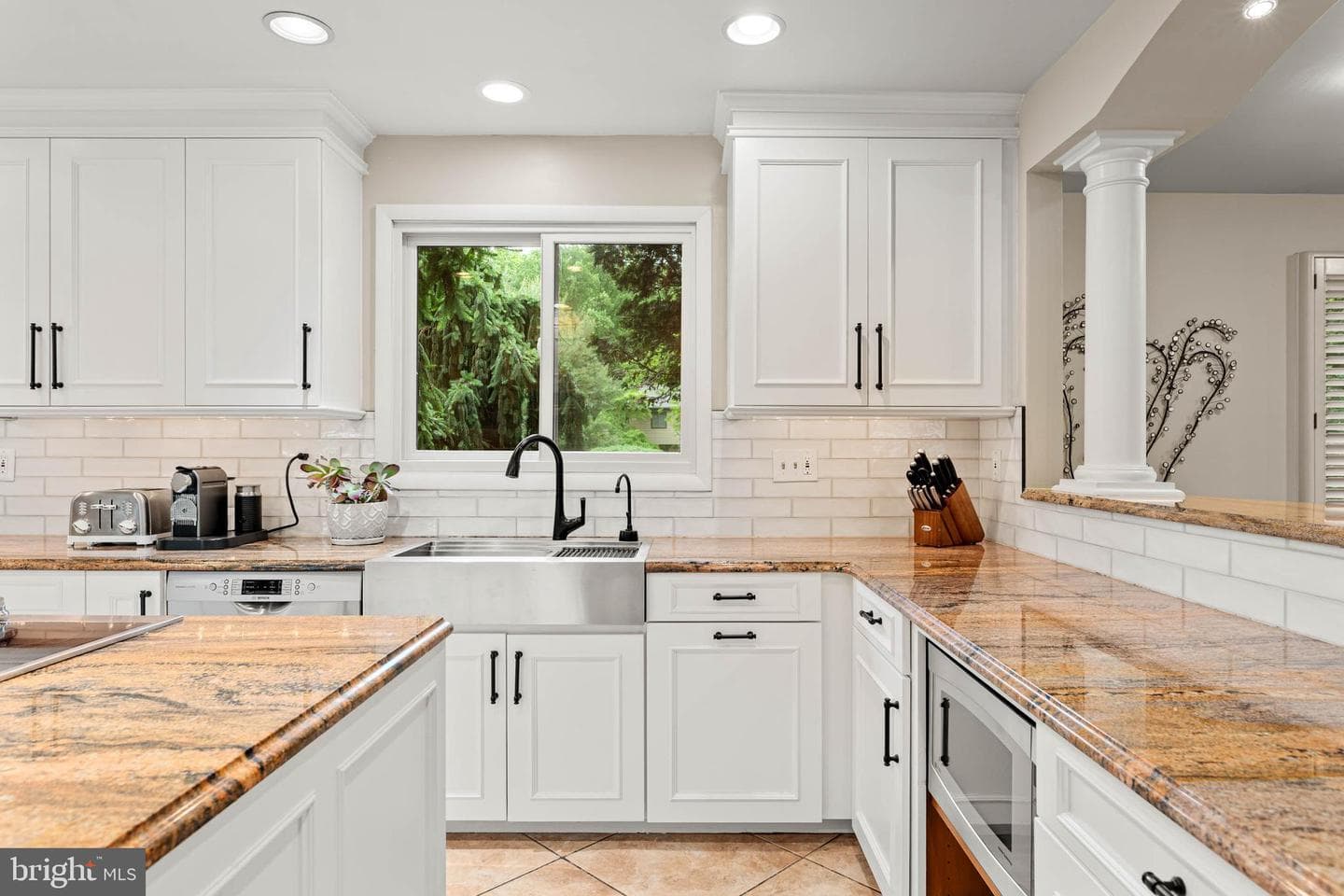 780 Panorama Road photo 16
