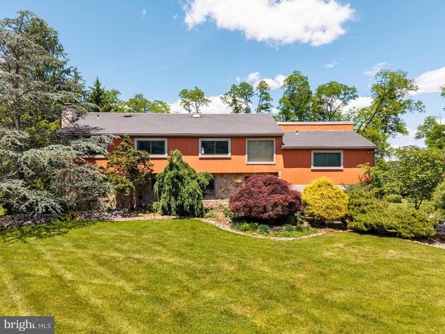 780 Panorama Road photo 4