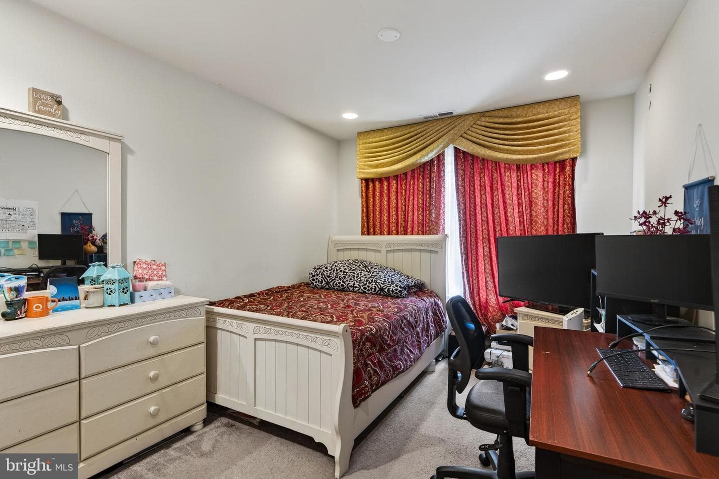 261 Pheasant Drive photo 42