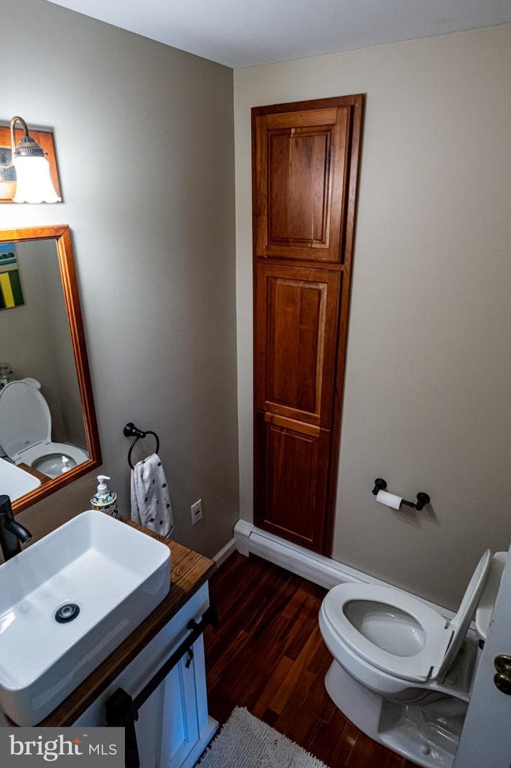 1046 S Trappe photo 22