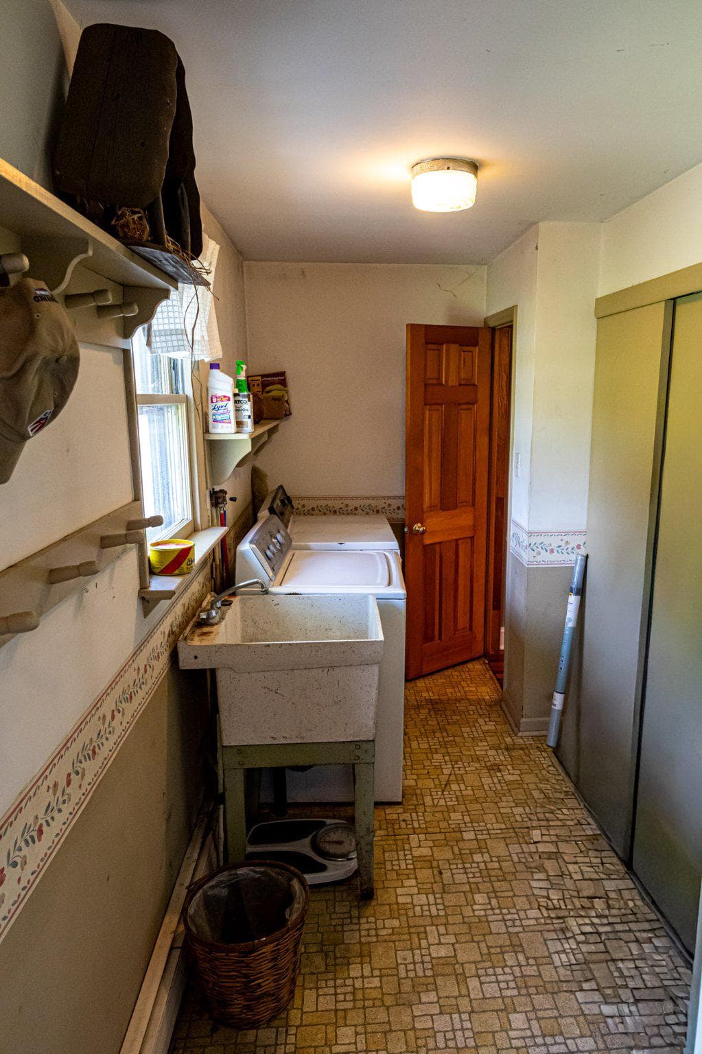 1046 S Trappe photo 37