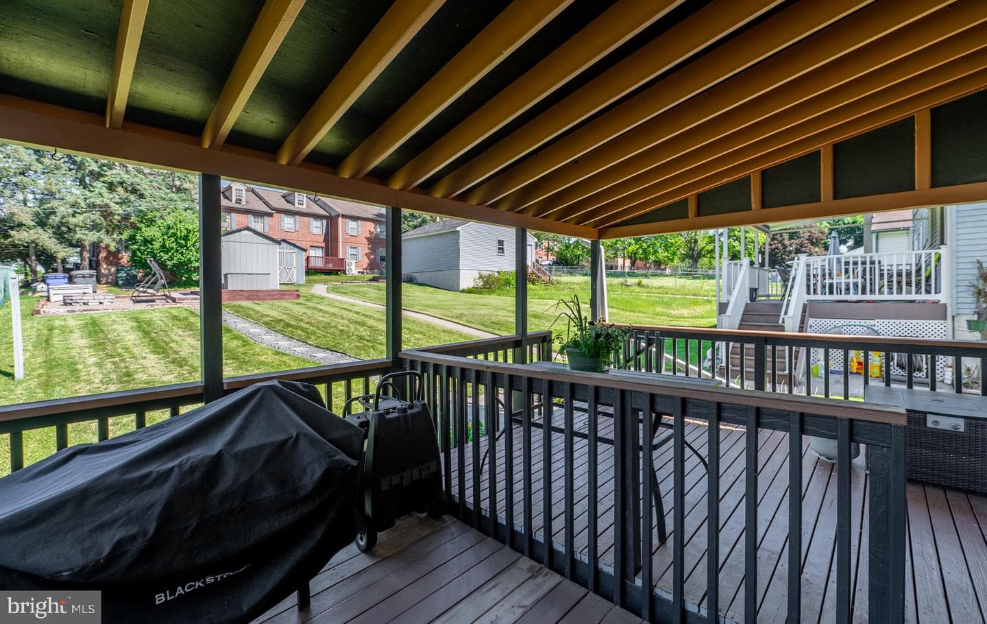 637 Willow Street photo 37