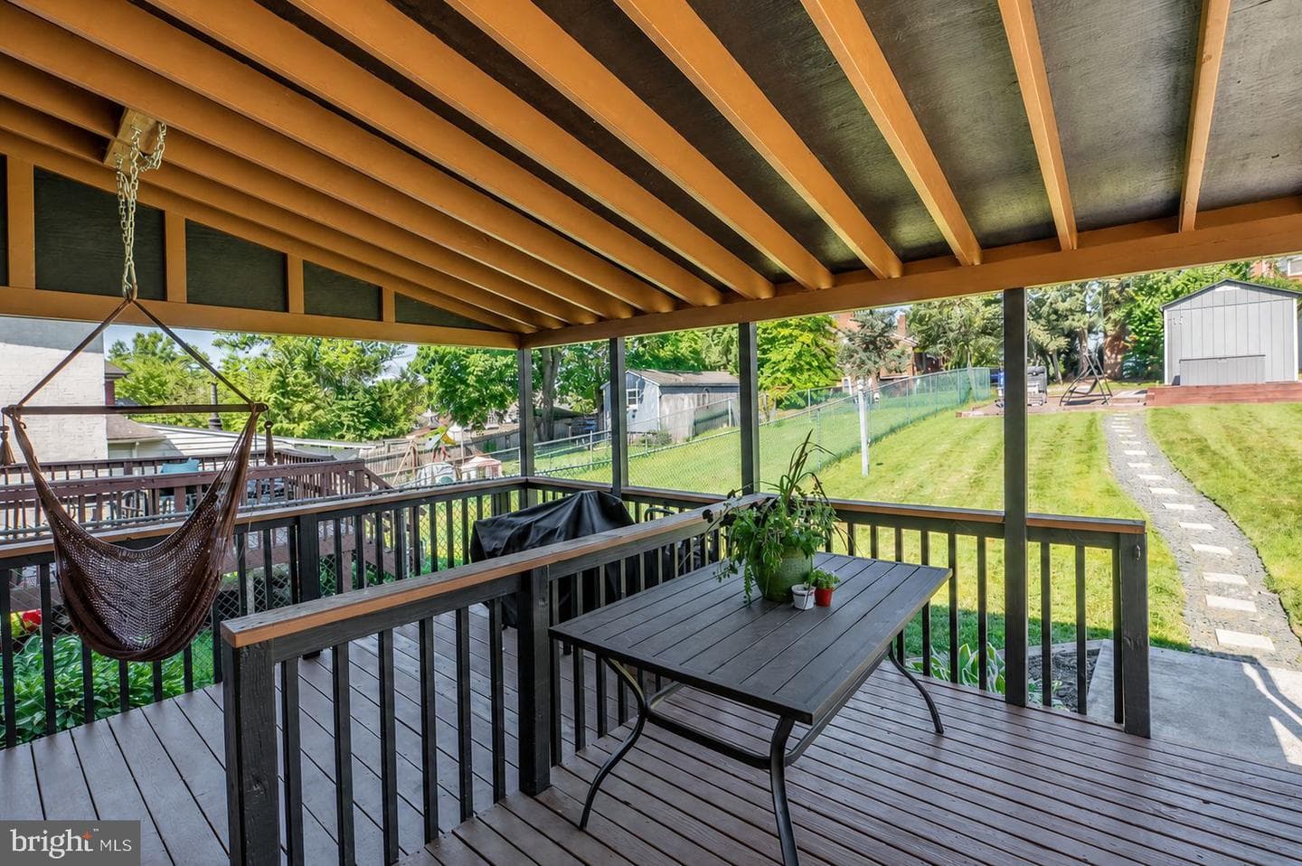 637 Willow Street photo 48