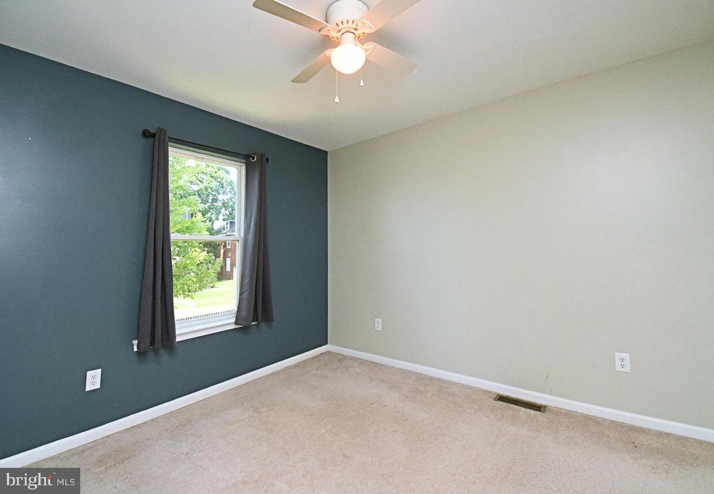 628 Jones Avenue photo 32