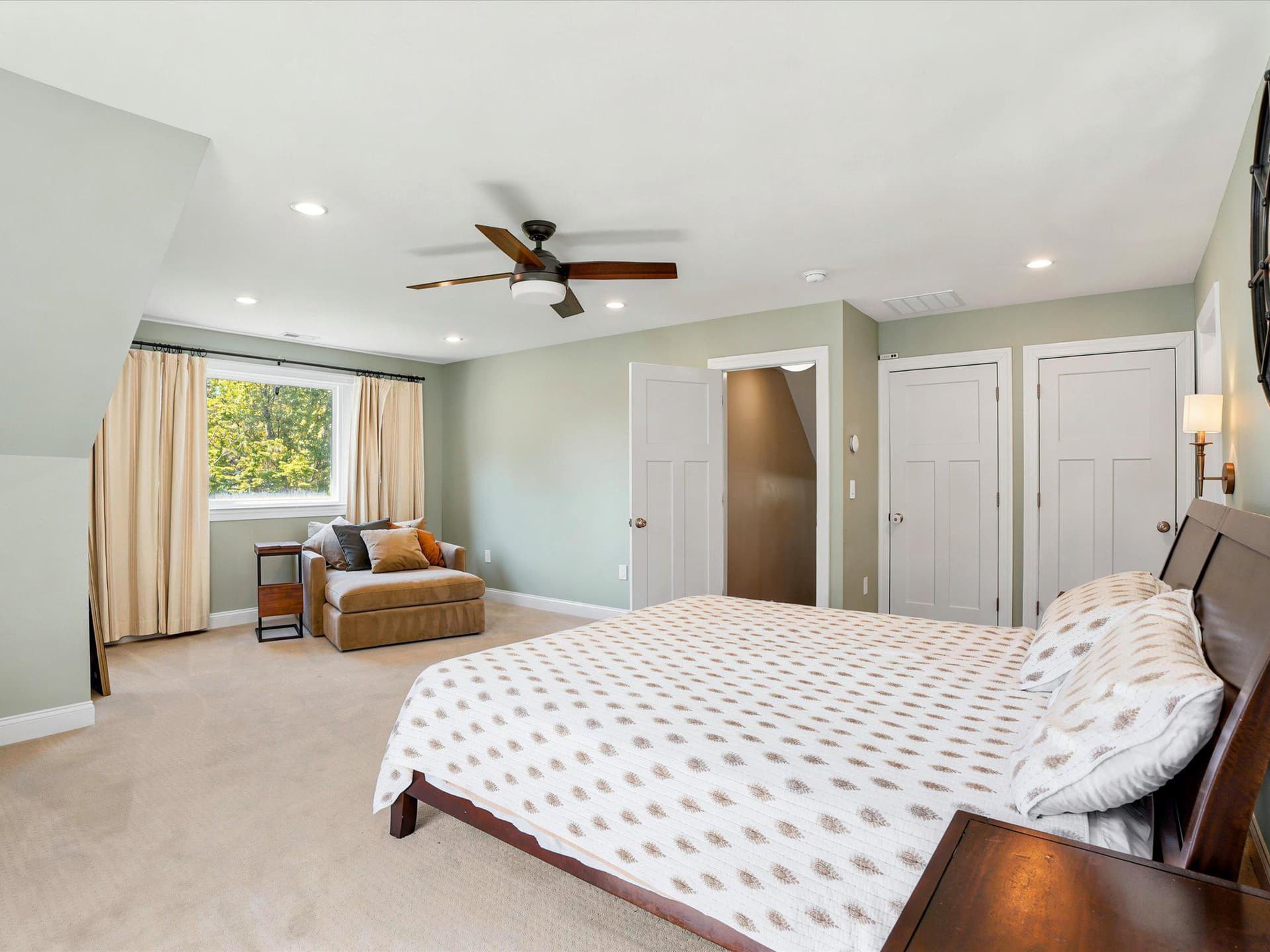 1420 Manor Lane photo 20
