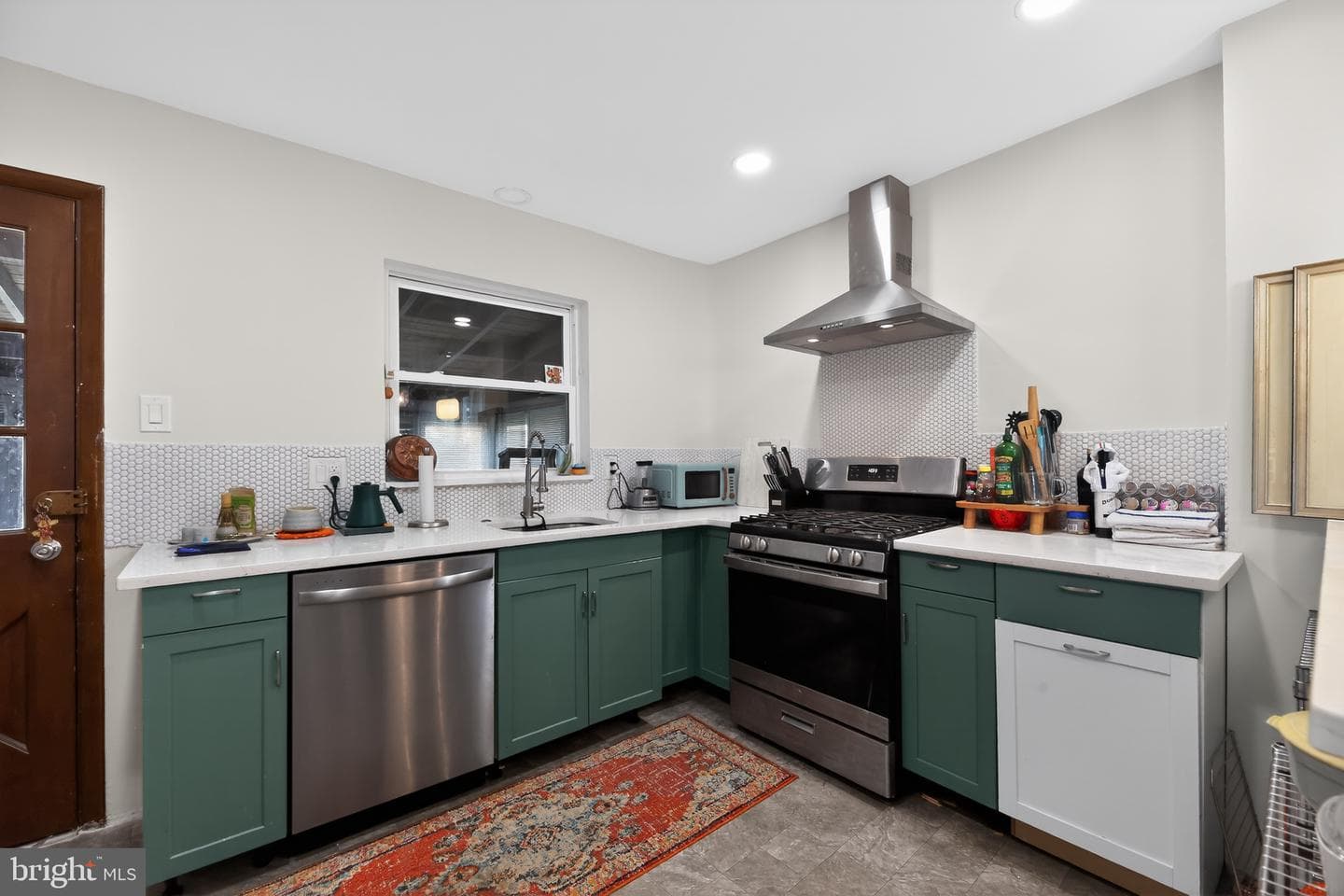 504 Louise Road photo 11
