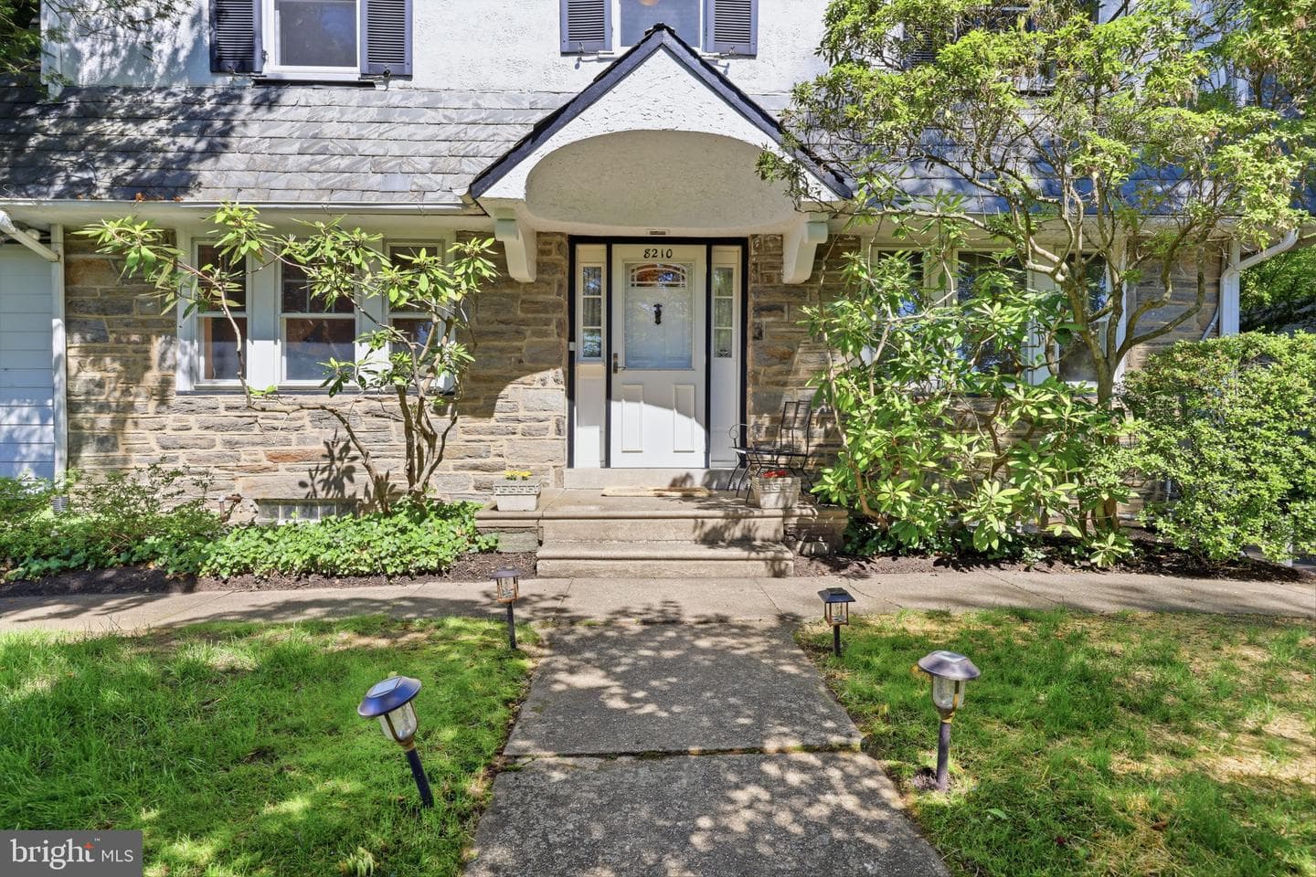 8210 Fairview Road photo 2