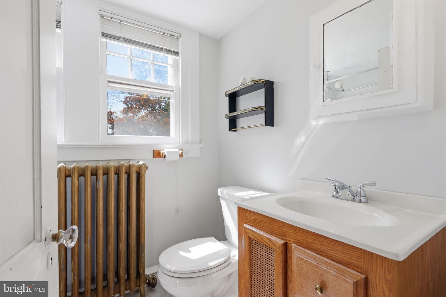8210 Fairview Road photo 32