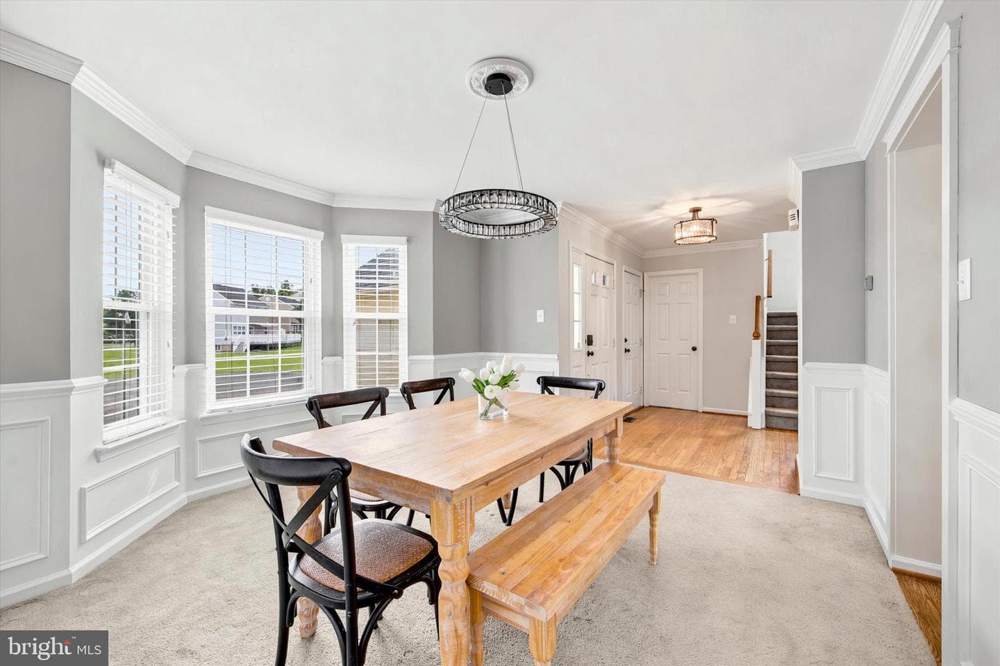 810 Elizabeth Court photo 4