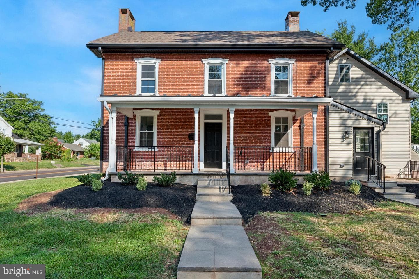 103 N Main Street photo 4