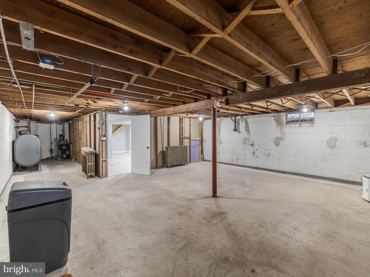 13 Mele Avenue photo 36