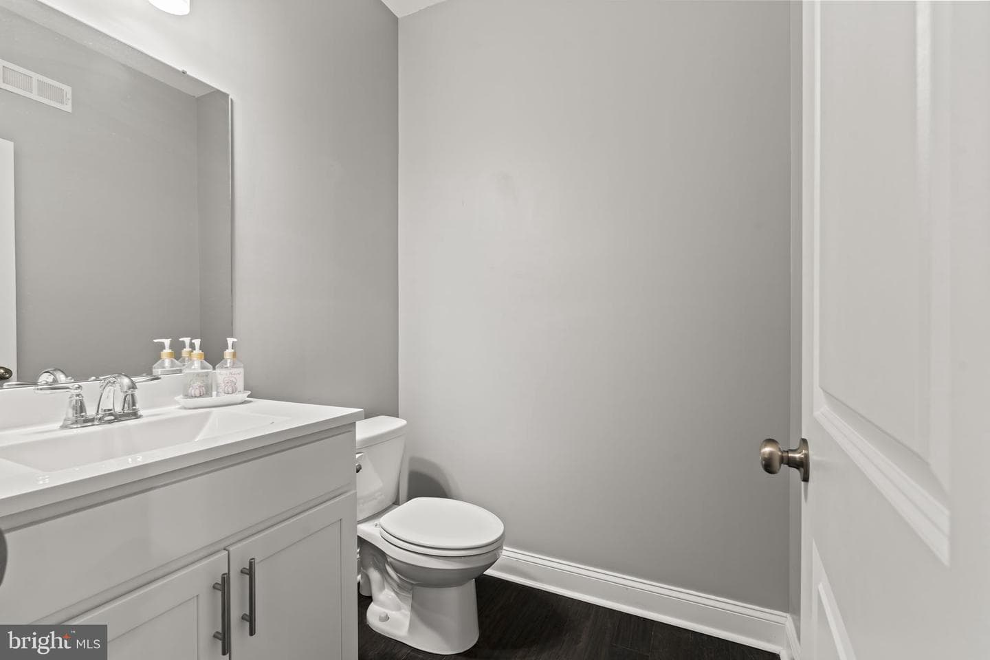428 Hurst Street photo 11