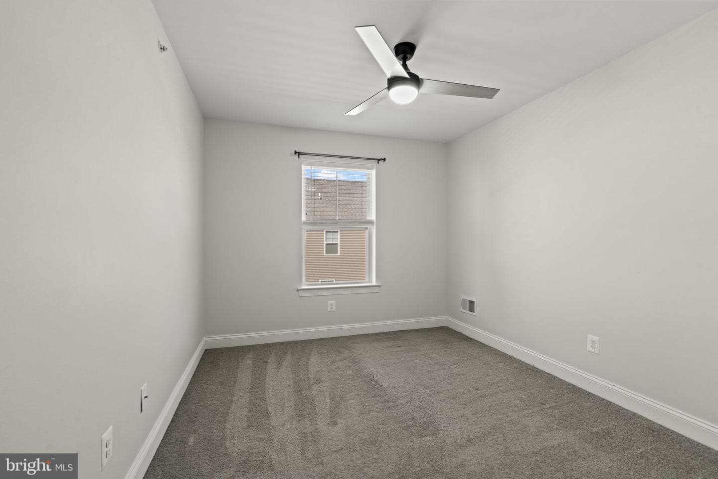 428 Hurst Street photo 22