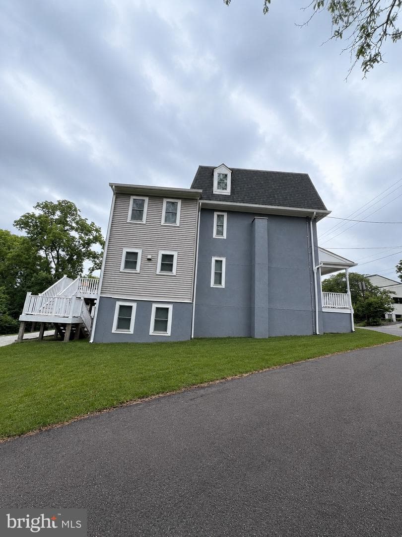 42 E 5th Avenue, Collegeville