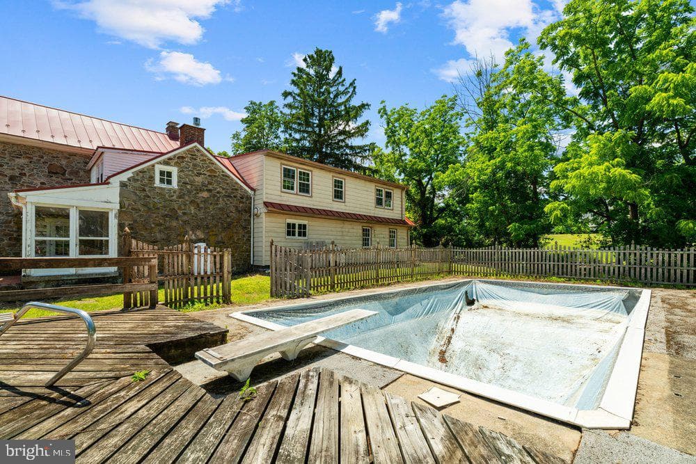 201 E Moyer Road photo 52