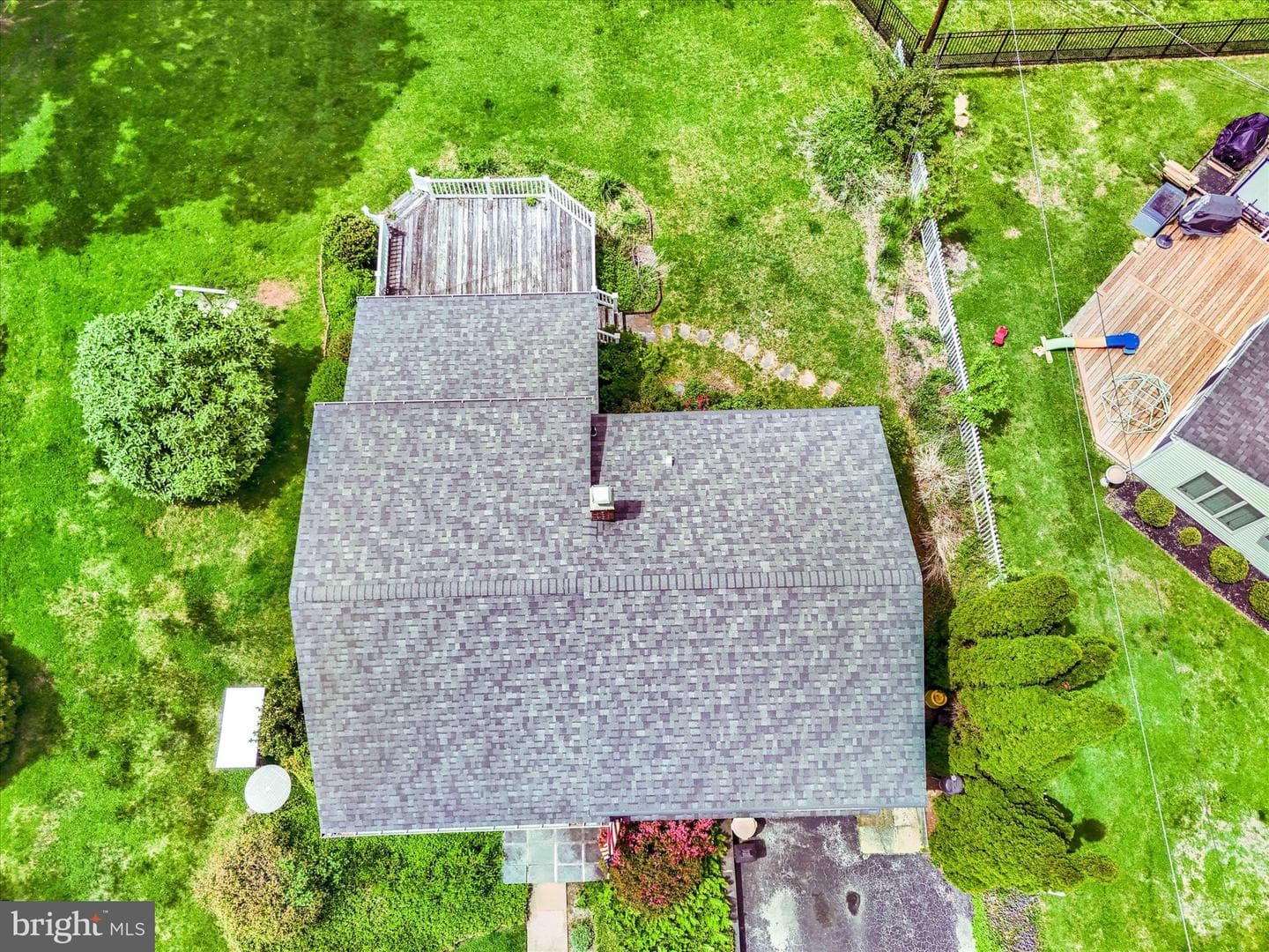 1617 Cherry Lane photo 31