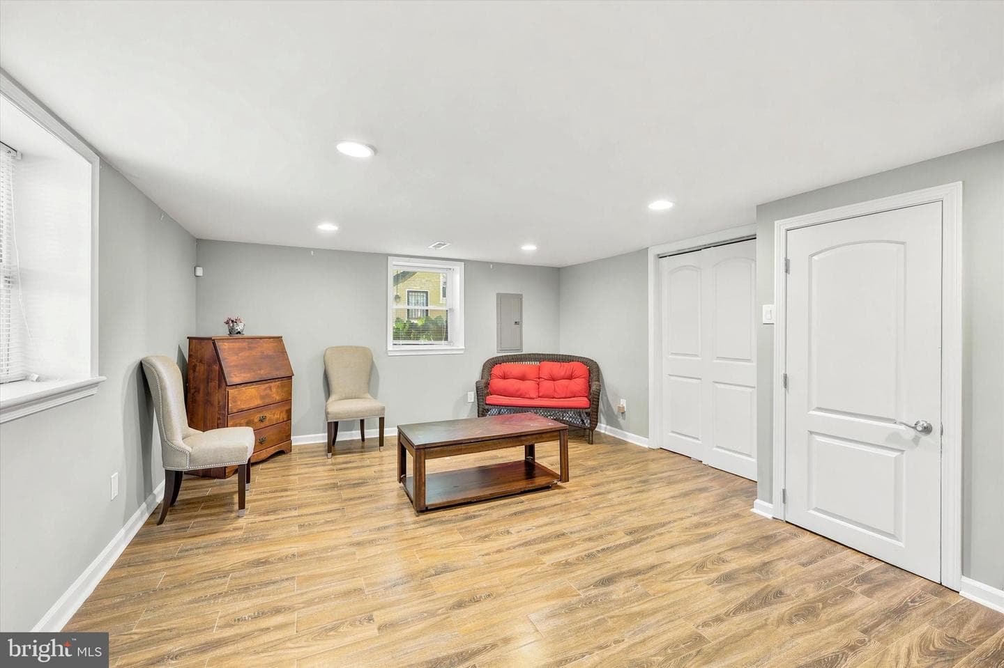 134 West Avenue photo 21