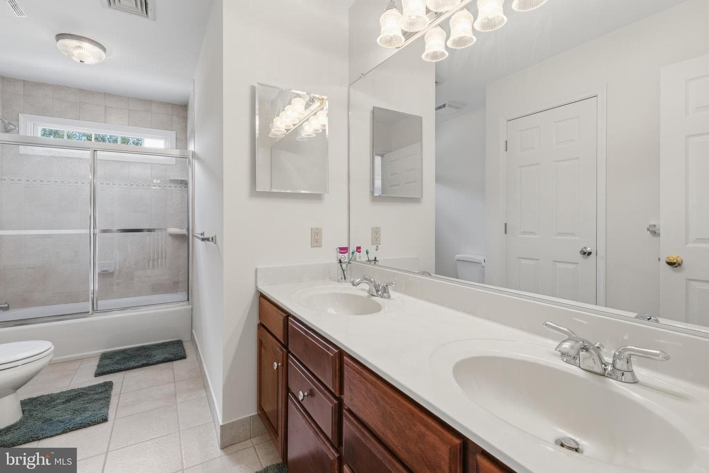2160 Huntingdon Road photo 34