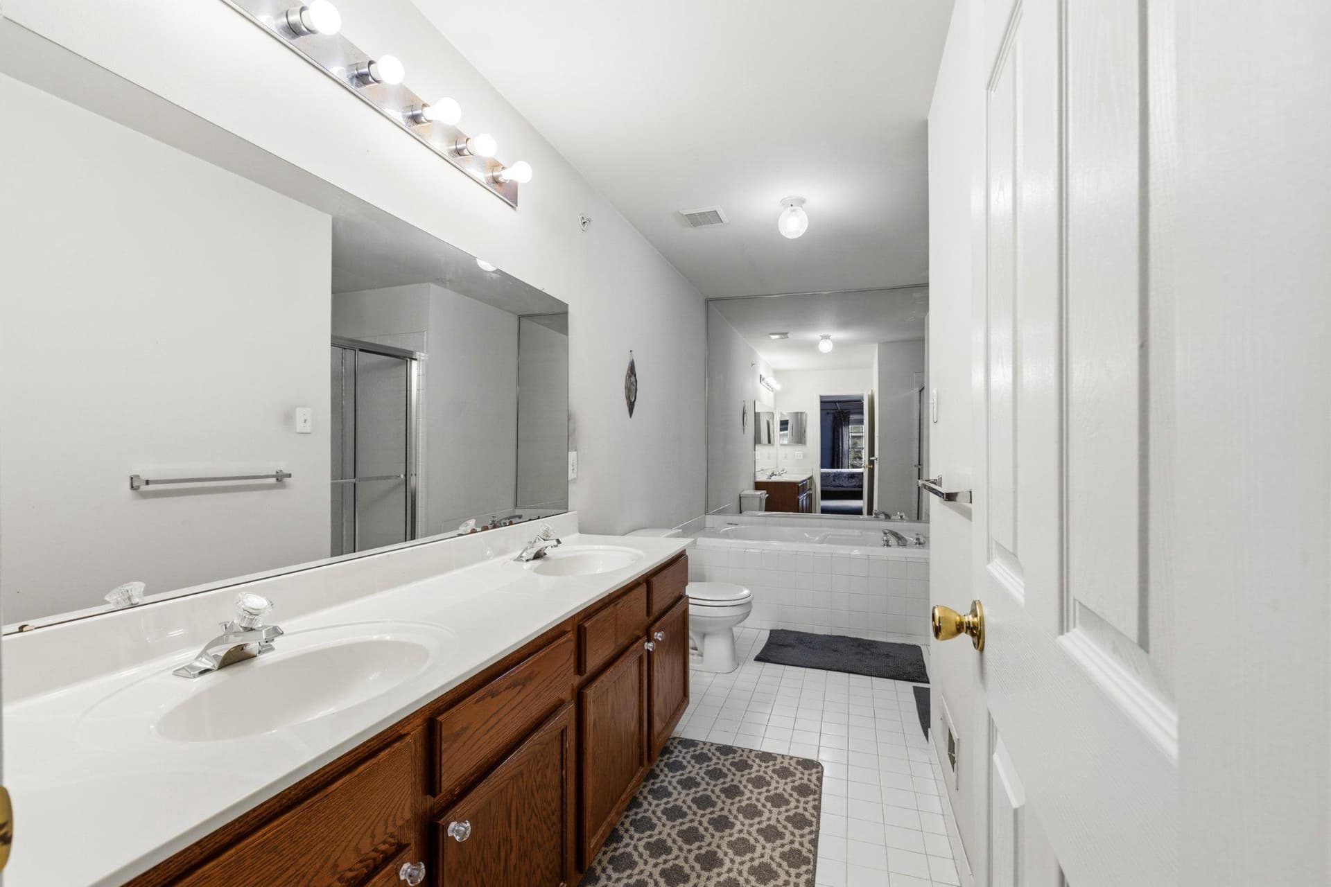 80 Chadwick Circle photo 29