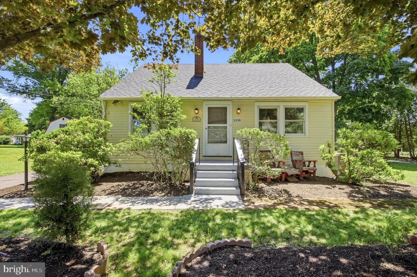 2339 E Vine Street, Hatfield