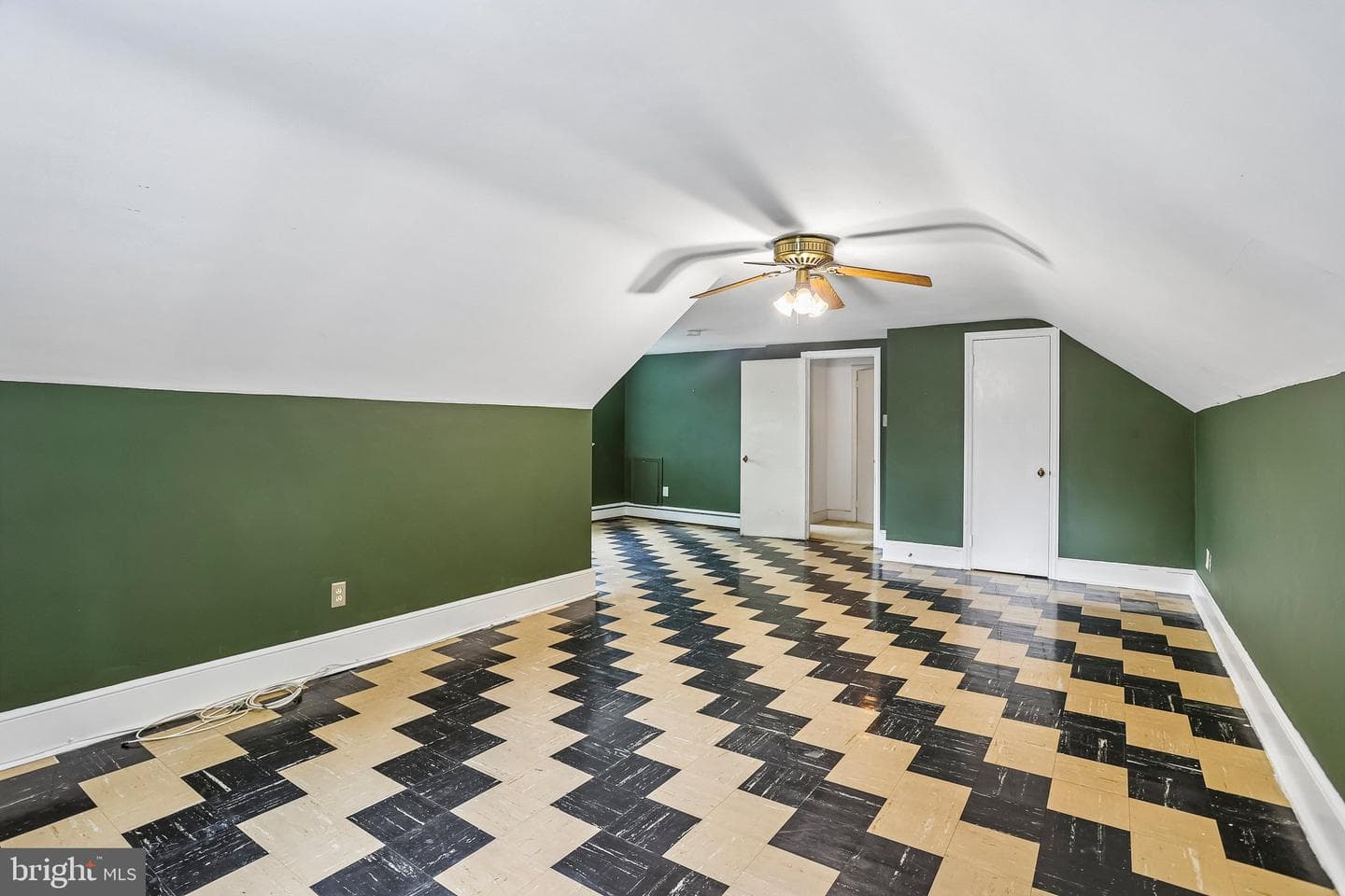 1020 Church Road photo 32
