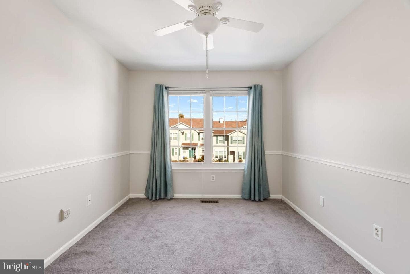 110 Pin Oak Court photo 21