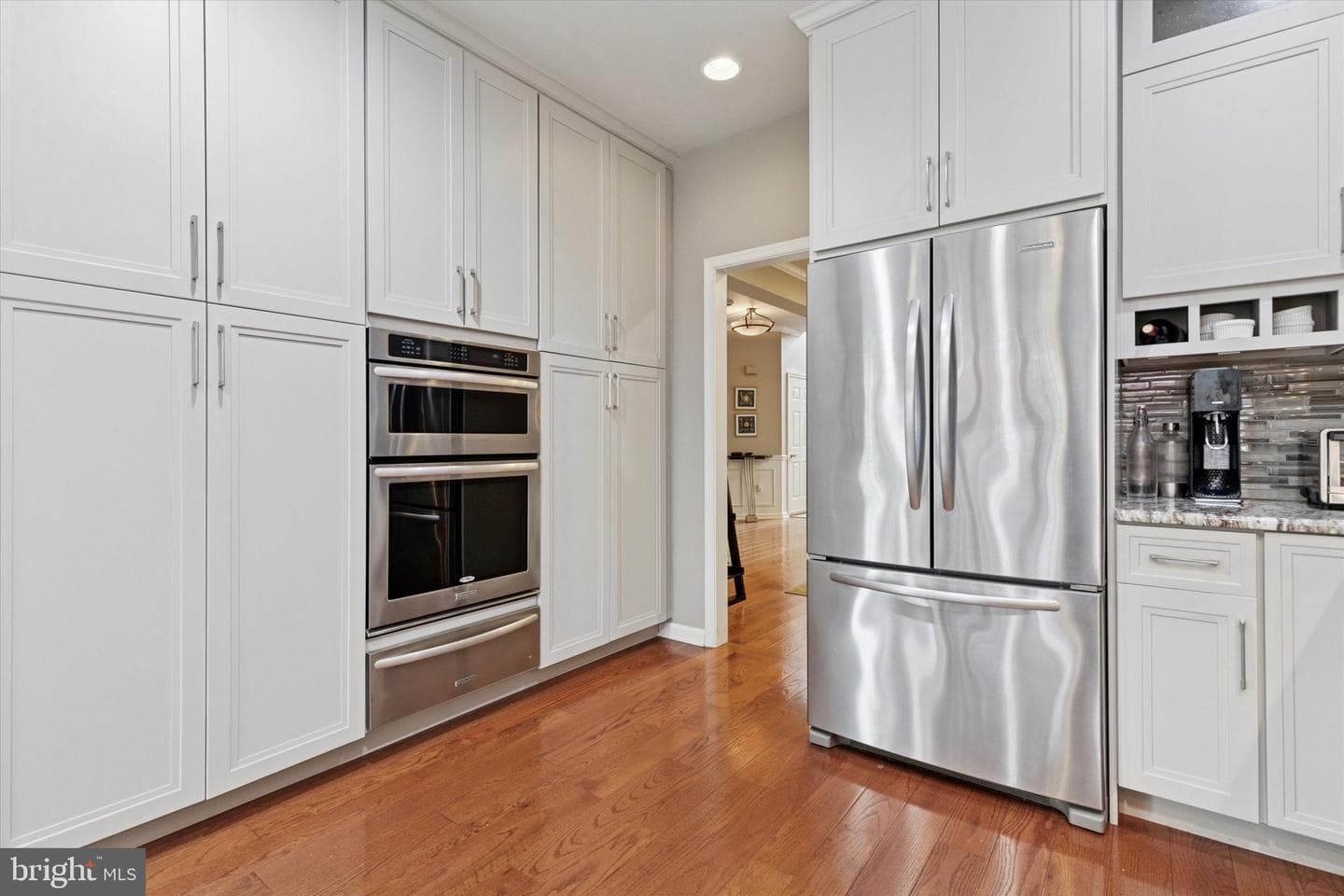 209 Westminster photo 11