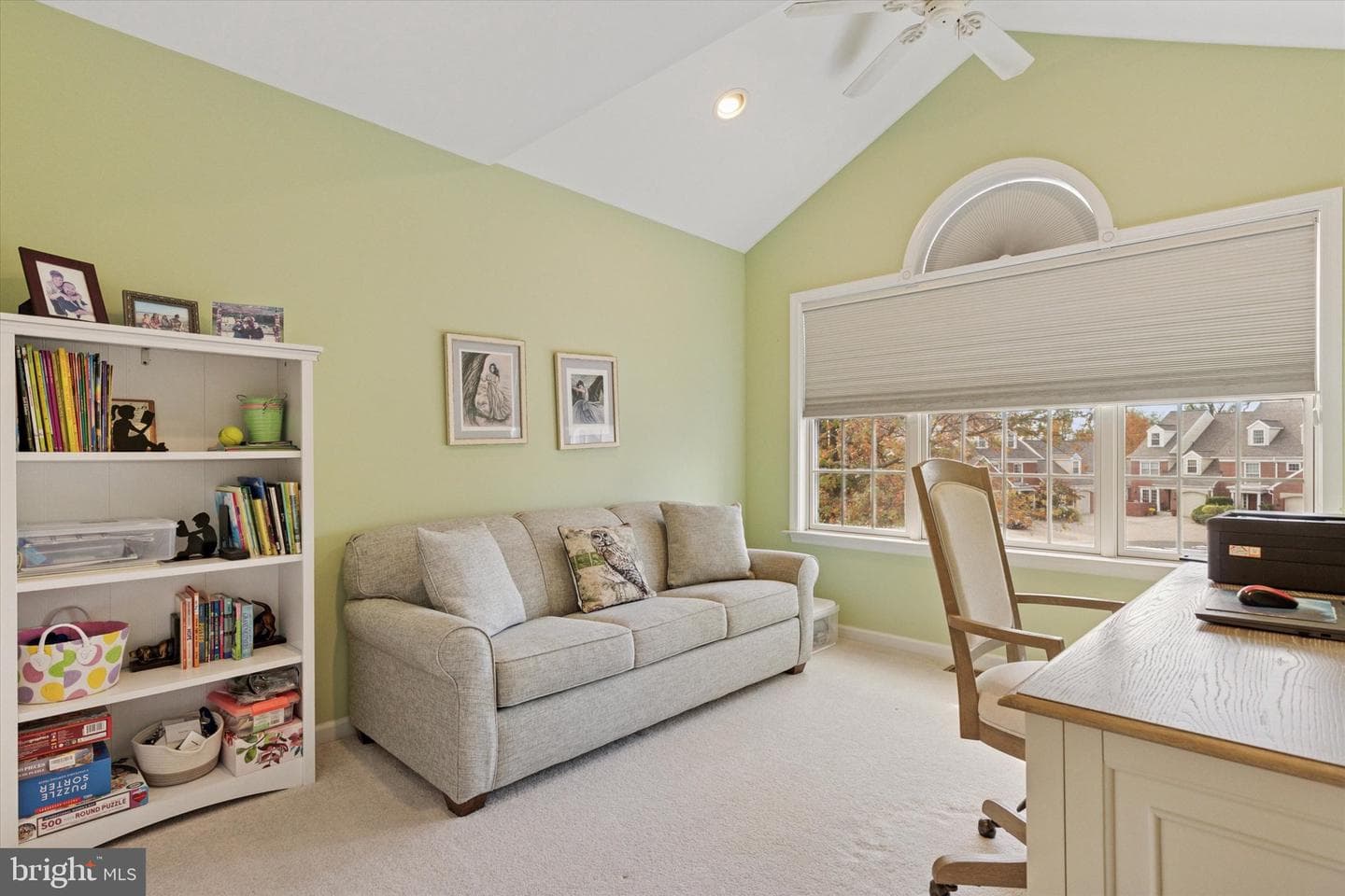 209 Westminster photo 15