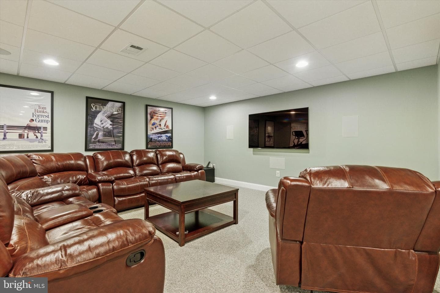 209 Westminster photo 19