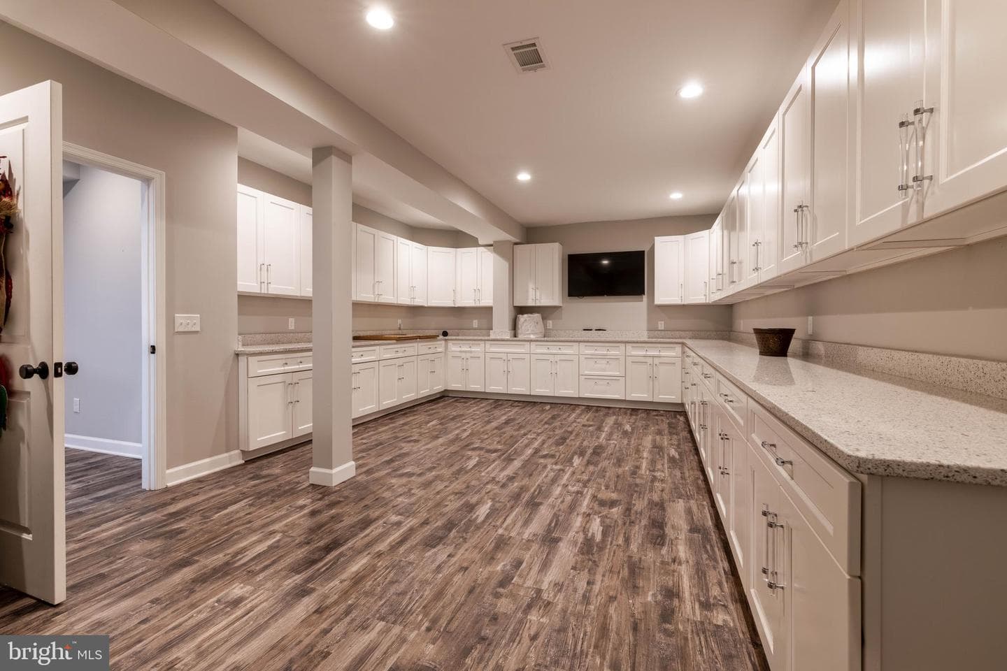 263 Rivercrest Drive photo 42