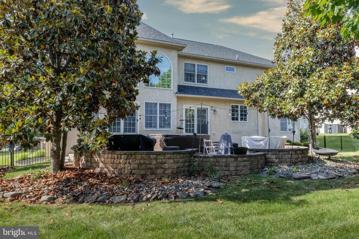 263 Rivercrest Drive photo 44