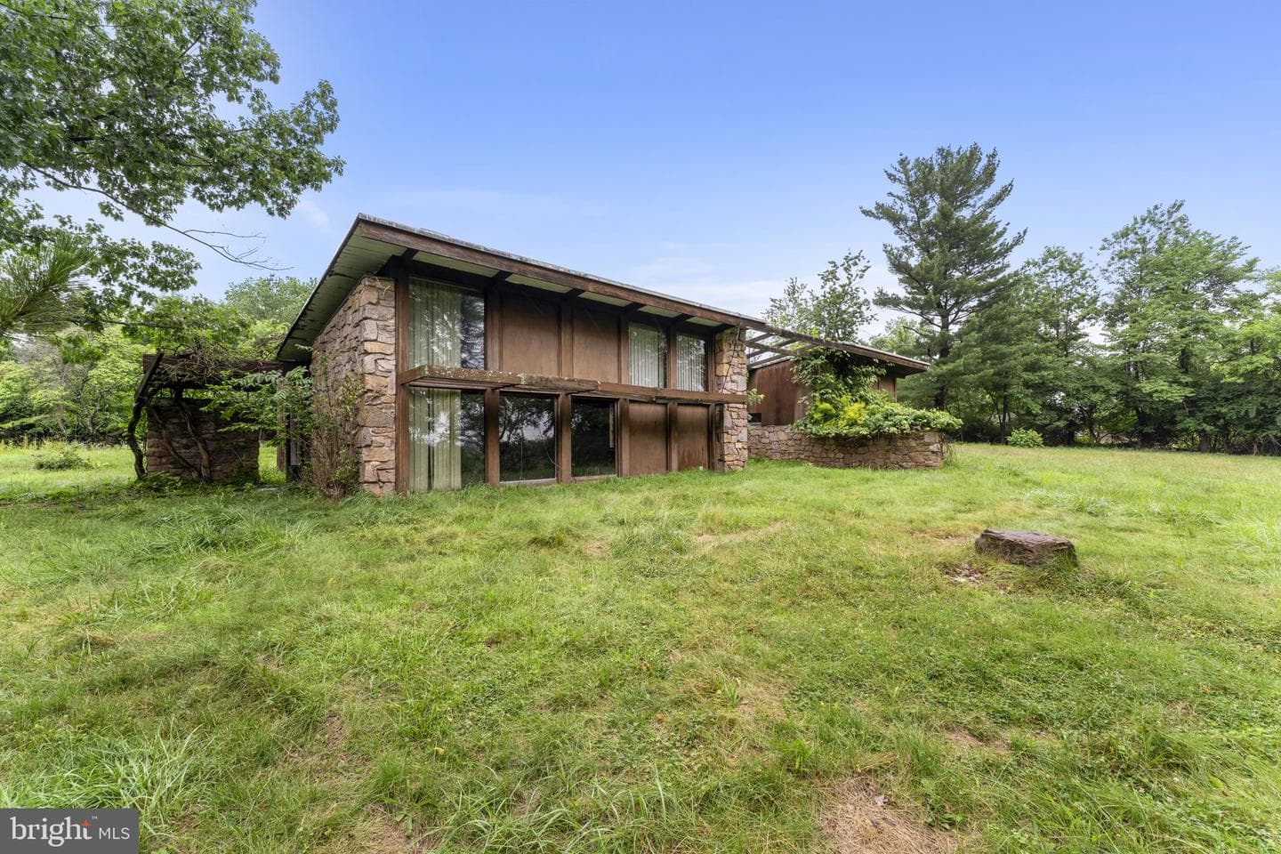 2935 Whitehall Road, Norristown