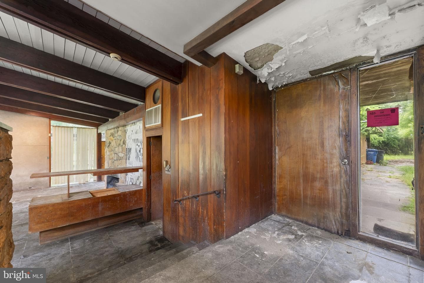 2935 Whitehall Road photo 10