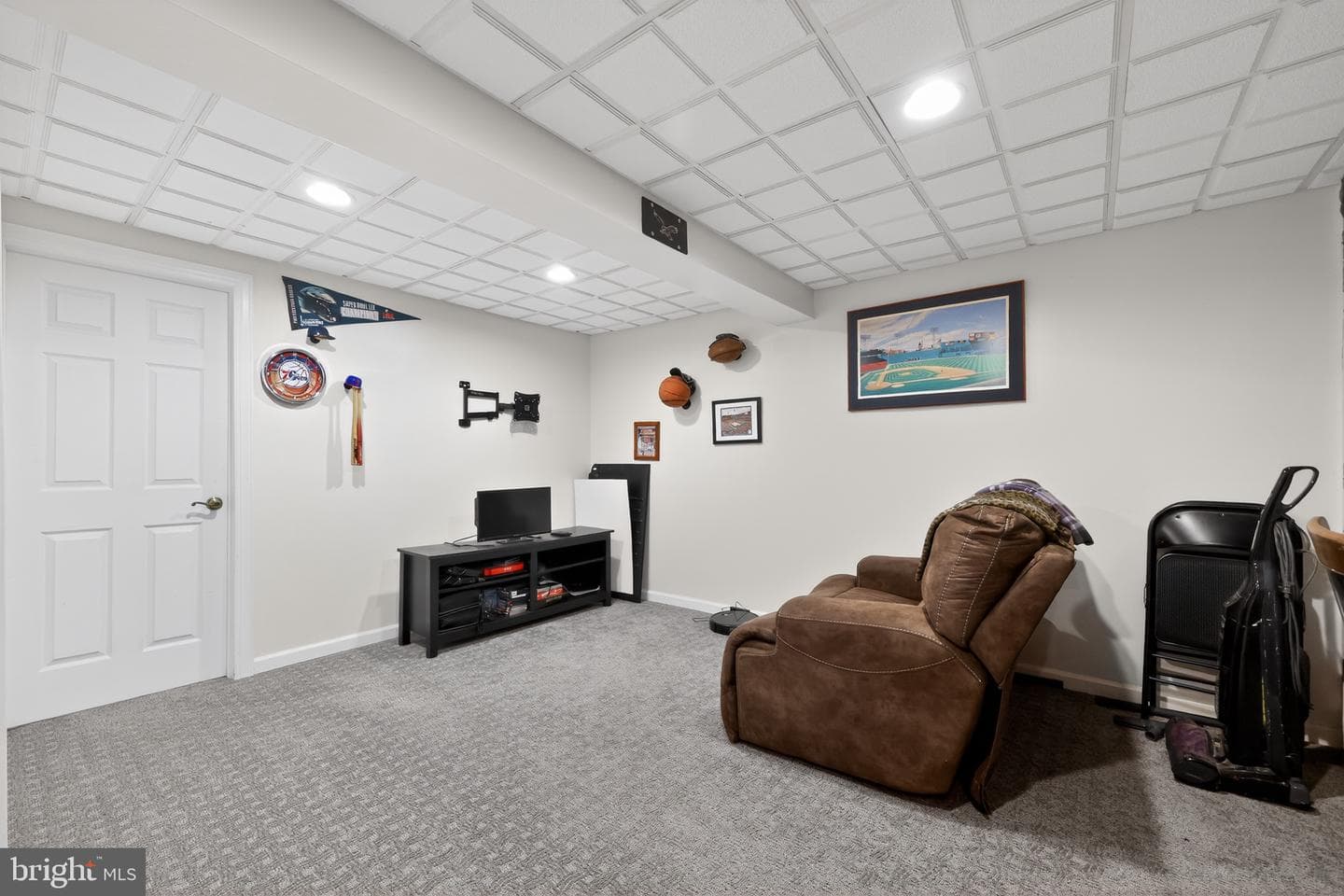 108 Durham Court photo 12