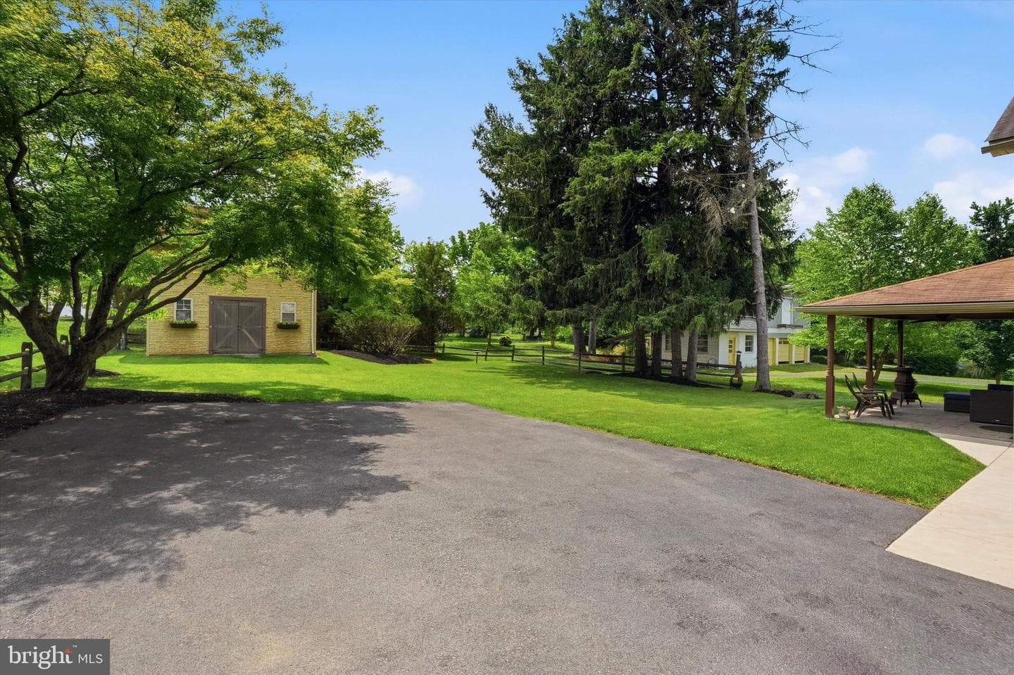 5038 Butler Pike photo 34