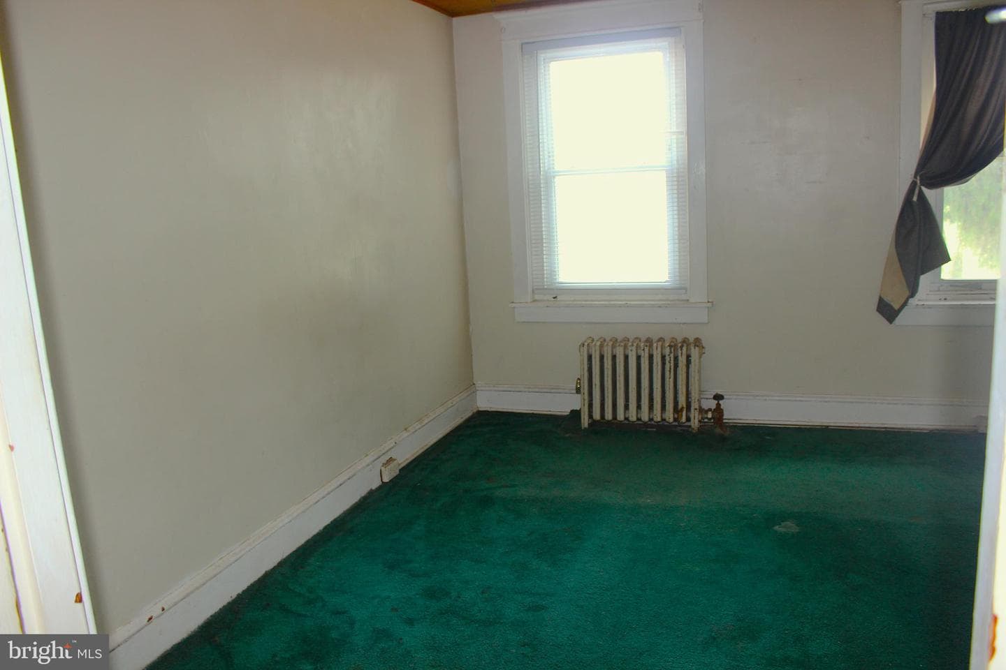 659 Old Reading Pike photo 26