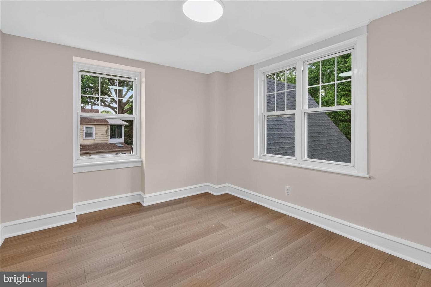 401 Carlton Avenue photo 44