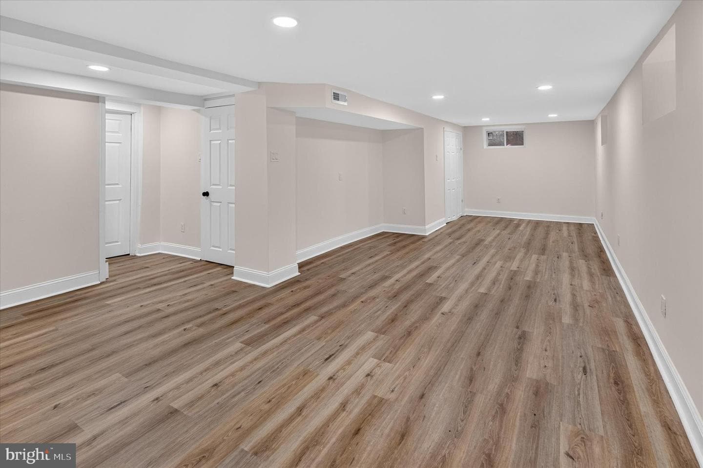 401 Carlton Avenue photo 64